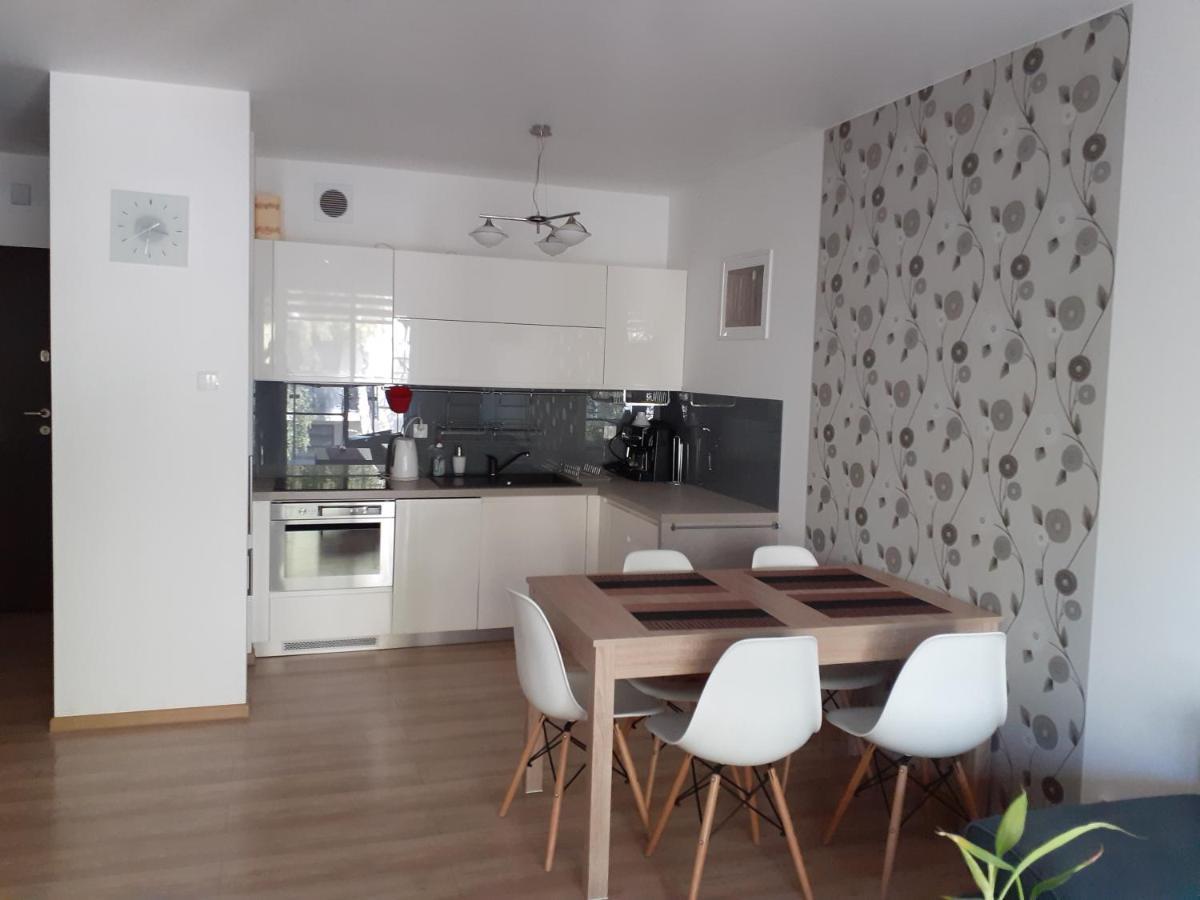 Kolobrzeg Apartamenty Emilia Polanki ภายนอก รูปภาพ