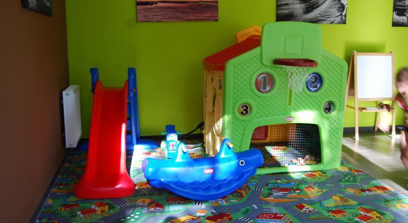 Kolobrzeg Apartamenty Emilia Polanki ภายนอก รูปภาพ