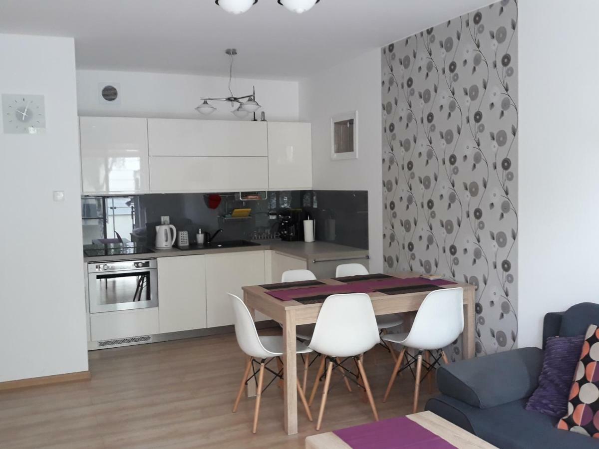 Kolobrzeg Apartamenty Emilia Polanki ภายนอก รูปภาพ