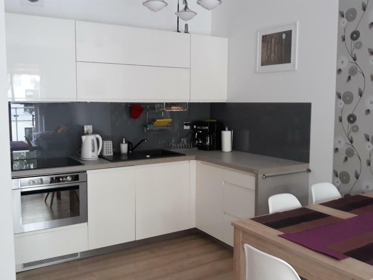 Kolobrzeg Apartamenty Emilia Polanki ภายนอก รูปภาพ